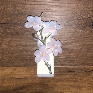 cherry blossom wall flower plug in